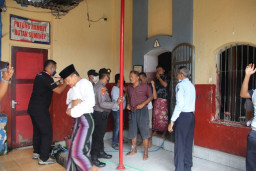 Razia di Rutan Sumenep, Petugas Temukan Benda Tajam, Uang hingga Rokok