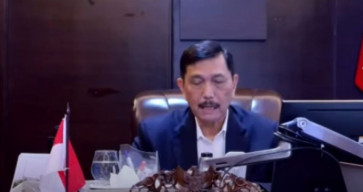 Luhut Klaim, Kasus Covid-19 di Indonesia Turun 98,4 Persen