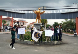 Mahasiswa Desak Pemkab Sumenep Tertibkan Tambak Udang Langgar Aturan