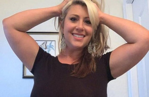 Model Dewasa Ini Klaim Sering Ajak Tuhan Bercinta bareng Suaminya