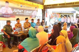 Jumat Curhat, Kapolresta Sidoarjo Silaturahmi dengan Warga Sawocangkring