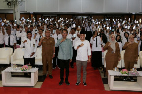 1.476 Guru PPPK di Kota Surabaya Terima SK Pengangkatan