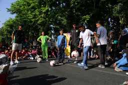 Semarak Piala Dunia, Pemkot Gelar Roadshow U-17 Bersama Pemain Timnas dan Persebaya