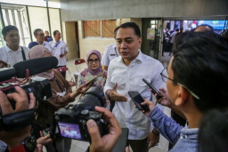 Sekolah di Surabaya, Wali Kota Eri Cahyadi Larang Komite Tarik Iuran Siswa