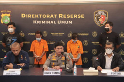 Ditreskrimum Polda Metro Jaya Bekuk Pencuri Brankas Milik Selebgram