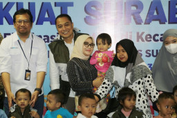 Libatkan Stakeholder dalam Program Orang Tua Asuh, Surabaya Sukses Tekan Stunting