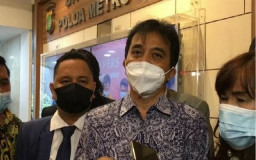 Laporan Roy Suryo terhadap Yaqut Ditolak