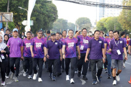 Ribuan Pelari Ikuti RUN HUB 2023 di Surabaya, Wali Kota Dukung Jadi Event Tahunan