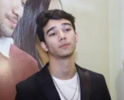 Pesinetron Jeff Smith Ditangkap Polisi karena Narkoba