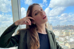 Miha Nika, Bintang Porno yang Mesum di Gunung Batur