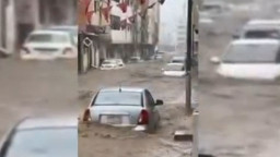 Kota Suci Mekkah Dilanda Banjir Parah