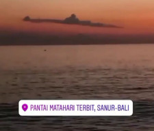 Awan di Pantai Sanur Bali Berbentuk KRI Nanggala, Pertanda Apa?