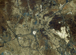 Difoto dari Luar Angkasa, Masjidil Haram Tampak Bercahaya