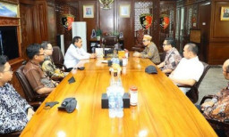 UAH Temui Kabareskrim, Ada Apa?