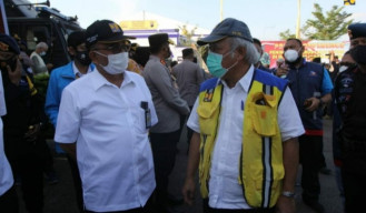 Basuki Tinjau Langsung Penyekatan Peniadaan Mudik 2021