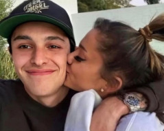 Ariana Grande Resmi Dinikahi Pengusaha Real Estate