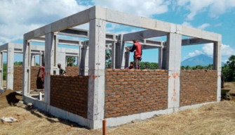 Kementerian PUPR Distribusikan Panel RISHA ke Lokasi Pembangunan Hunian Tetap