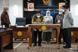 KemenkopUKM, Kementan dan IPB Kembangkan Korporatisasi Petani