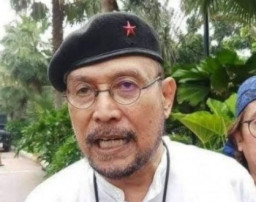 Dikenal Gegara Bakar Poster Habib Rizieq,  Budi Djarot Meninggal