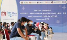 KemenKop UKM Gencarkan Vaksinasi Pelaku UMKM ke Berbagai Daerah