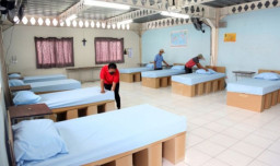 Pemkot Surabaya Terima Bantuan Peminjaman Gedung Dan Tempat Tidur