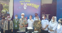 Kemenkop UKM Percepat Vaksinasi Pelaku UMKM di Daerah