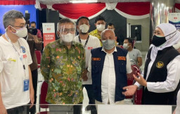 Adakan Vaksinasi di Jawa Timur, Kemenkop UKM Sasar 300.000 Pelaku UMKM