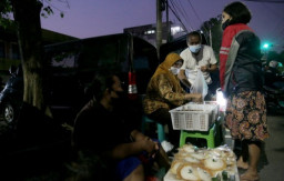 PD Pasar Surya Siapkan Lokasi Sementara bagi Pedagang Pasca Kebakaran