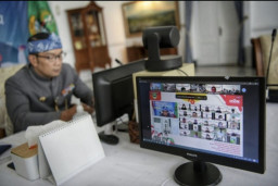 466 Guru Non-PNS Dapat SK Gubernur