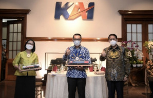 Gandeng KAI, Ridwan Kamil Ingin Kereta Api sampai ke Selatan Jabar