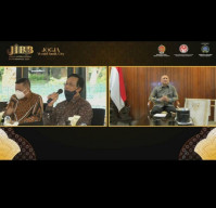 Menkop UKM Harapkan UMKM Wastra Bangkit Lewat Jogja Membatik Dunia