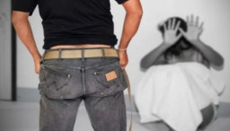 Oknum Pegawai KUA Naik Motor sambil Pamerkan Mr. P, Dicokok Polisi