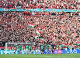 Penonton Euro 2021 Berdesakan, WHO Marah