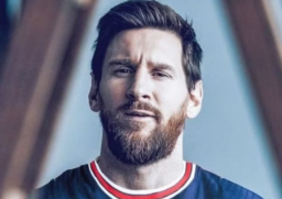 Messi Resmi Merumput di PSG