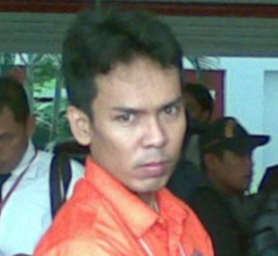 Keluar dari Masjid, Ryan Dihajar Habib Bahar hingga Babak Belur dan Sesak Nafas