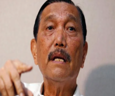 Mal Boleh Buka sampai Jam 9 Malam dan Boleh Makan di Tempat