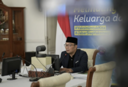 Sekolah- Pesantren Diproyeksi Jadi Sentra Vaksinasi Jabar