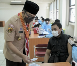 Ridwan Kamil Tekankan Kolaborasi untuk Bentuk Herd Immunity Akhir Tahun