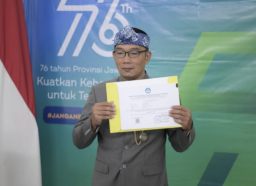 Pesan Ridwan Kamil untuk Penerima Beasiswa JFLS: Belajar Sungguh-sungguh