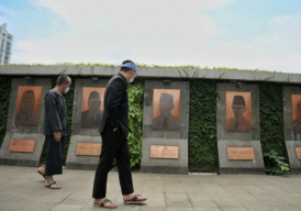 Ridwan Kamil Tinjau Prokes di Gasibu