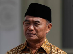 Terbang dengan Pesawat Tak Lagi Wajib PCR