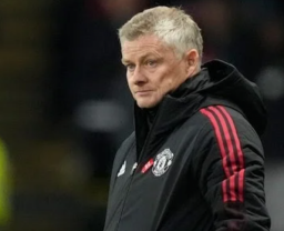 Dibantai Watford, MU Pastikan Pecat Ole