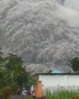 Total, 13 Orang Tewas Akibat Erupsi Semeru