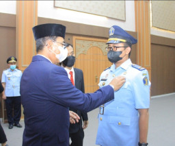 Lantik Tiga Pejabat Fungsional, Ini Pesan Kakanwil Kemenkumham Jatim