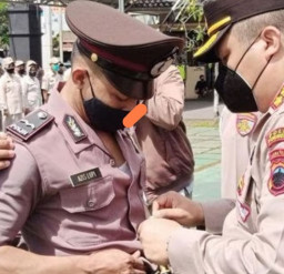 Tiduri Istri TNI, Aipda AL Langsung Dipecat