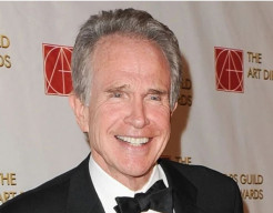 Usia 85 Tahun, Warren Beatty Digugat karena Diduga Bercinta dengan Cewek 15 Tahun