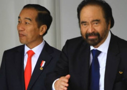 Jokowi Dikhawatirkan Balas Dendam ke Paloh, Seperti yang Dilakukan pada Gatot