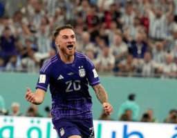 Cukur Habis Polandia 2-0, Argentina Melaju ke 16 Besar