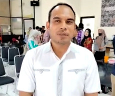 Kunker di Kec.Pulau Laut Tanjung Selayar, Ketua DPRD Kotabaru Bantu Anak Stunting