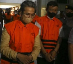 Duit Rp 1,5 Miliar Milik Bupati Bangkalan Disita KPK